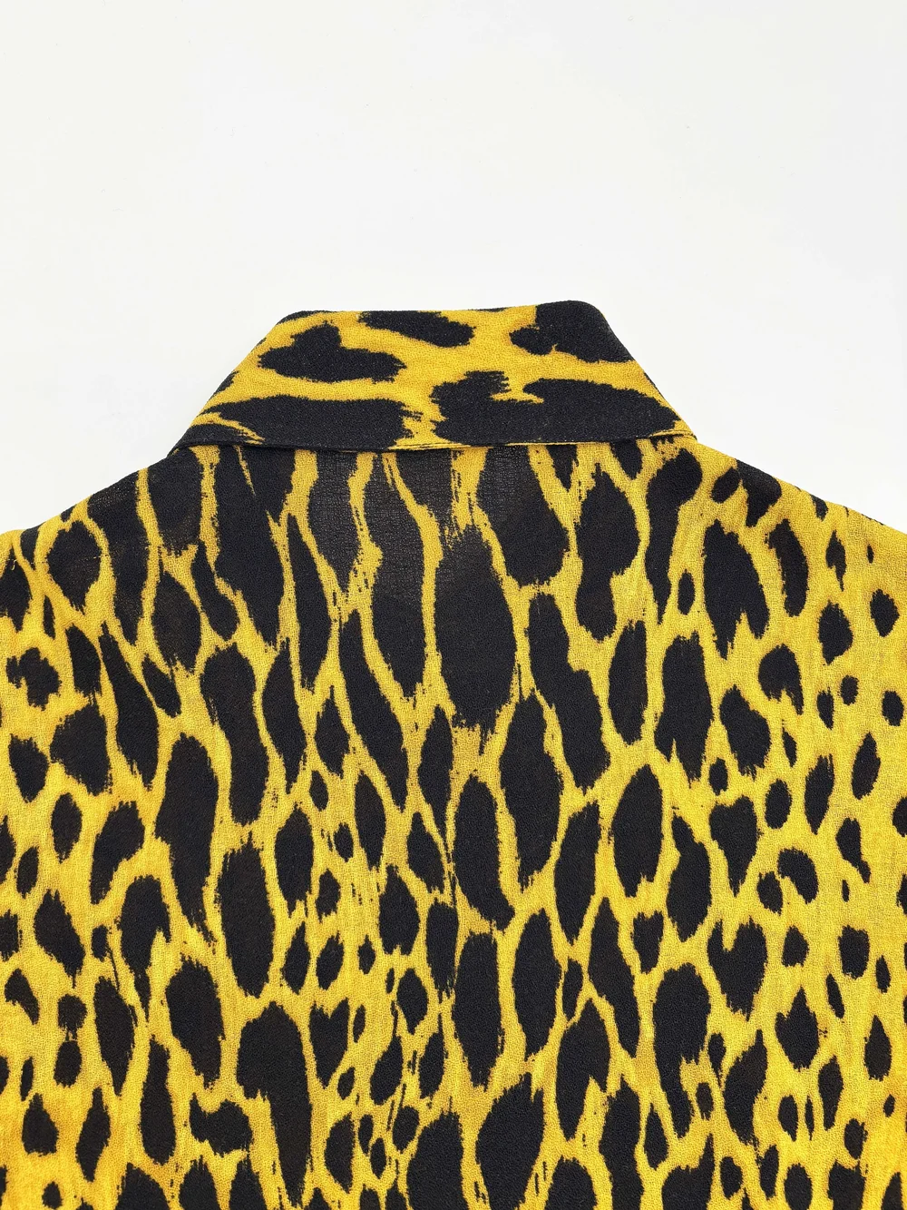 Gianni Versace S/S 1992 leopard print shirt — JAMES VELORIA